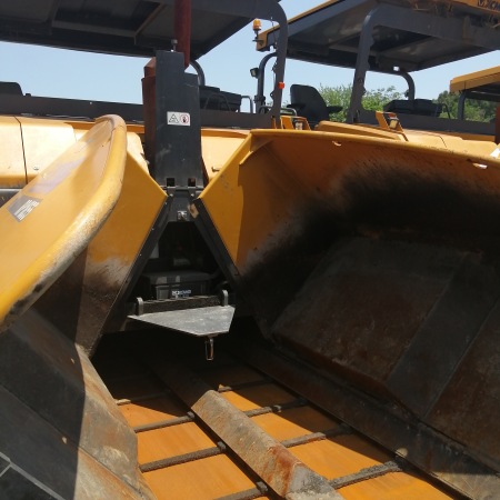 徐工RP1655T摊铺机