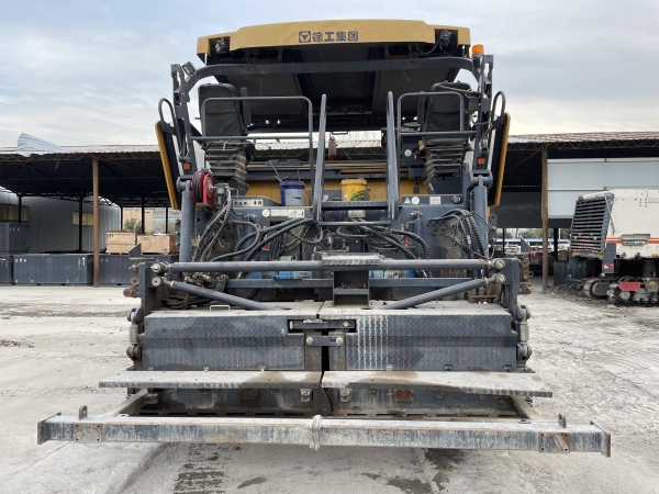 徐工RP1655T攤鋪機