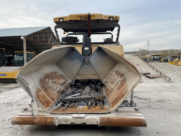 徐工RP1655T攤鋪機