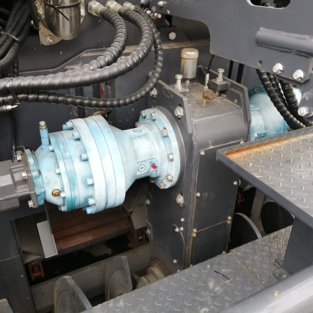 徐工RP1355T摊铺机