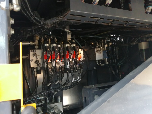 徐工RP1355T攤鋪機(jī)