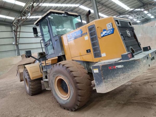 徐工LW500HV輪式裝載機(jī)