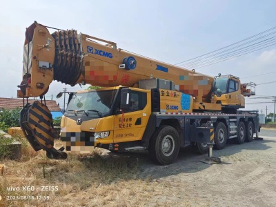 徐工XCA220全路面汽車起重機