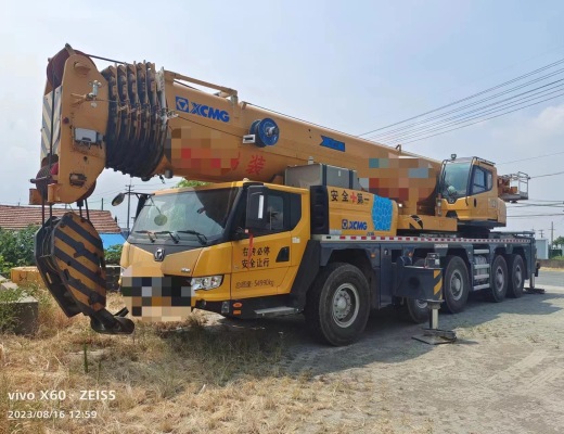 徐工XCA220全路面汽车起重机