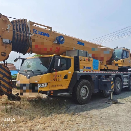 徐工XCA220全路面汽车起重机