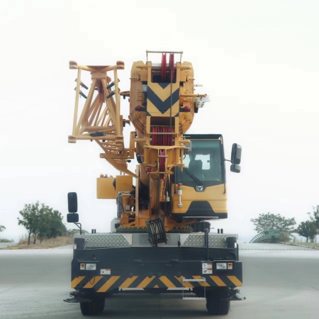 徐工XCR25L5越野轮胎起重机