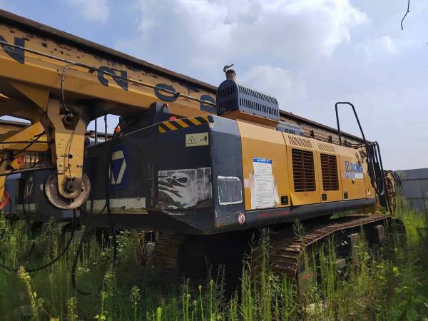 徐工XR220D旋挖鉆機(jī)