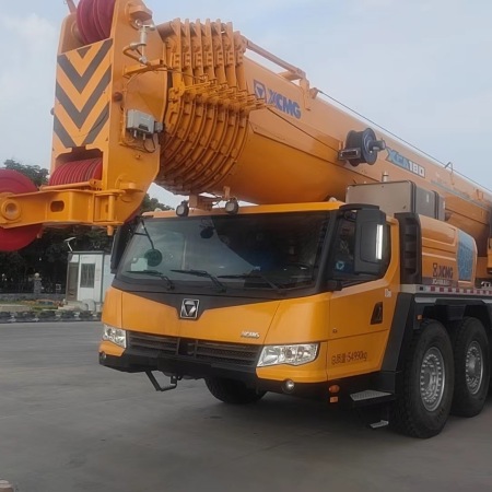 徐工XCA180L8全地面起重机