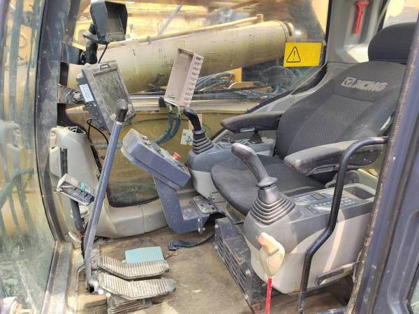 徐工XR280D旋挖鉆機