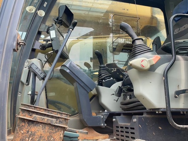 徐工XR280D旋挖鉆機