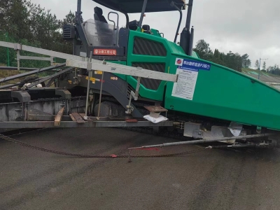 徐工RP1655T攤鋪機