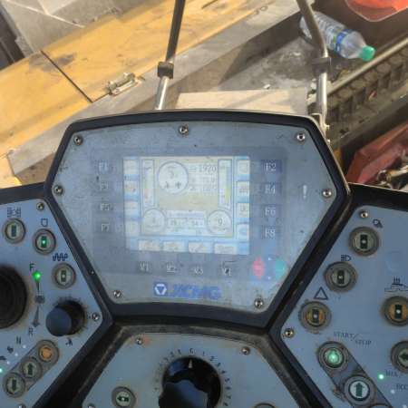 徐工RP1655T摊铺机