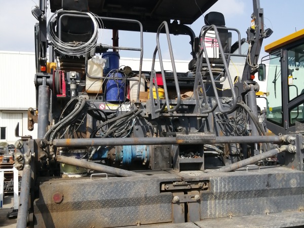 徐工RP1655T攤鋪機(jī)