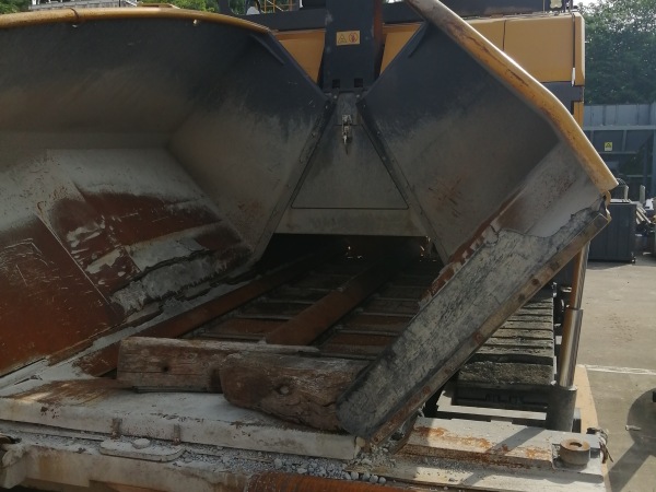 徐工RP1655T攤鋪機(jī)