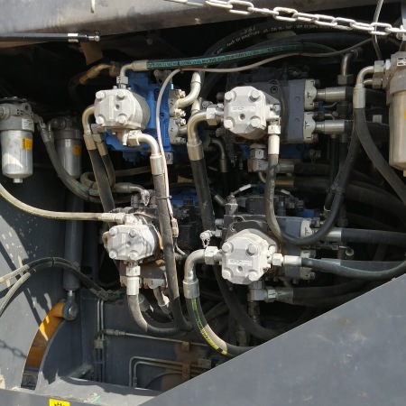 徐工RP1655T摊铺机