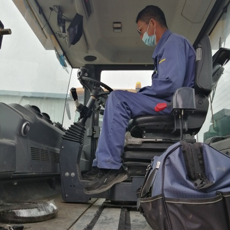 徐工XP365KS轮胎压路机