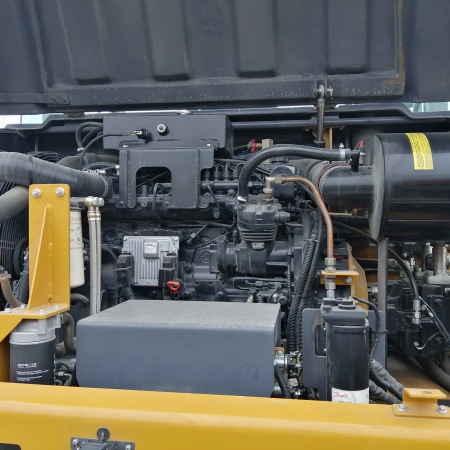 徐工XP365KS轮胎压路机