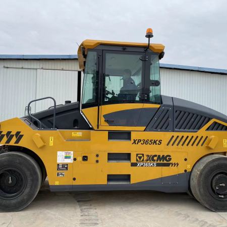 徐工XP365KS轮胎压路机
