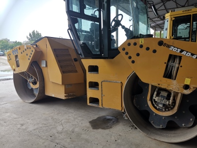 徐工XD133C雙鋼輪壓路機