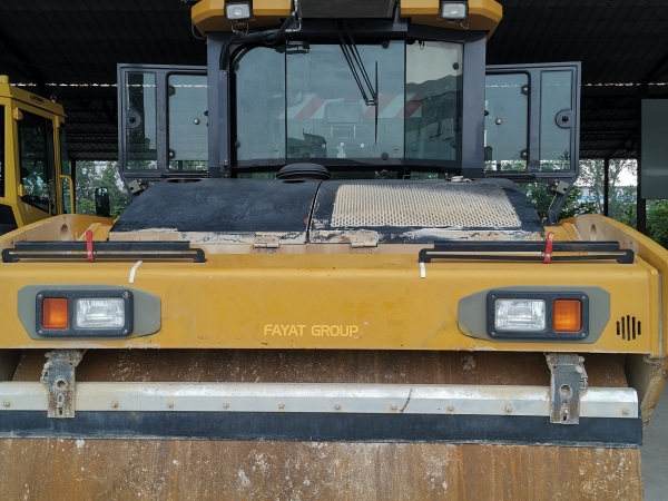 徐工XD133C雙鋼輪壓路機