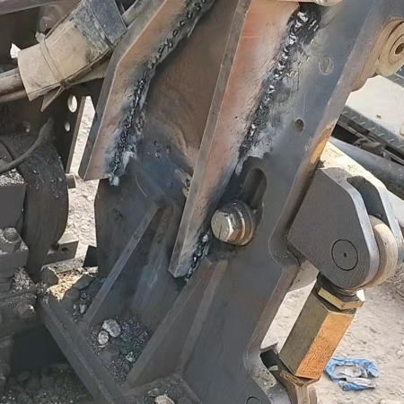 徐工RP1655摊铺机