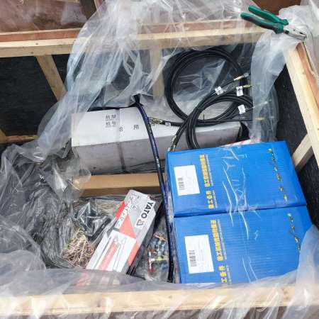 徐工RP1003T摊铺机