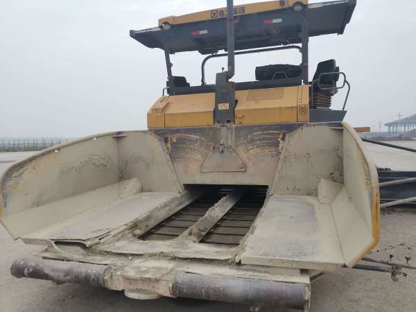 徐工RP953攤鋪機