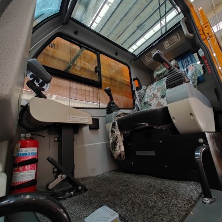 徐工XCT20L4汽车起重机