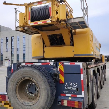 徐工XCA180全地面起重机