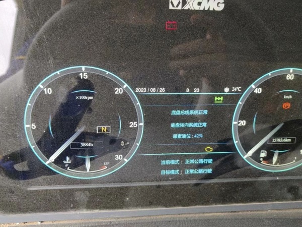 徐工XCA180全地面起重機(jī)