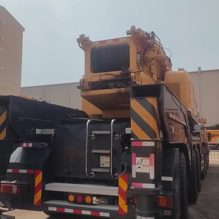 徐工XCA500全地面起重机