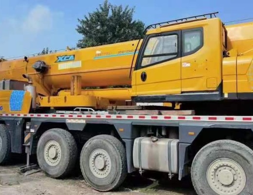 徐工XCA130L7全地面起重机