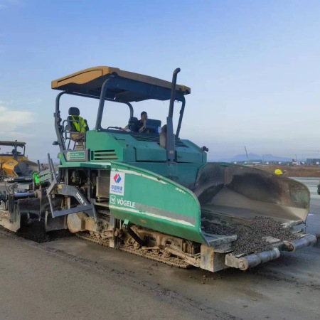 徐工RP903E摊铺机