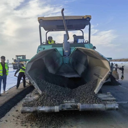 徐工RP903E摊铺机