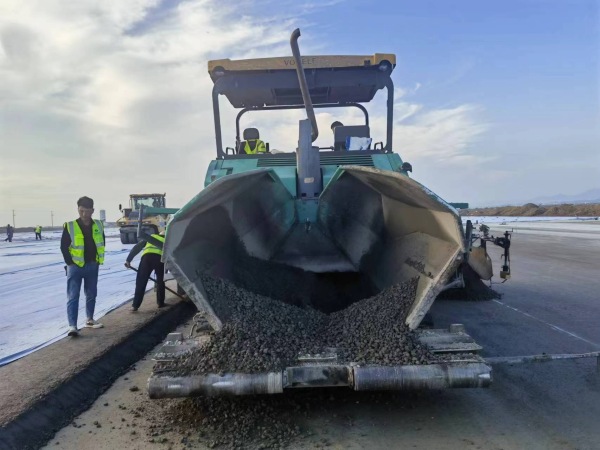 徐工RP903E攤鋪機(jī)