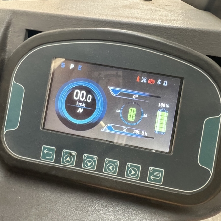 徐工XCB-P30电动平衡重叉车