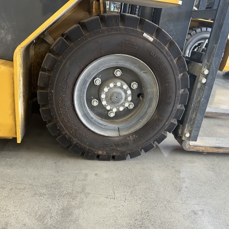 徐工XCB-P25电动平衡重叉车