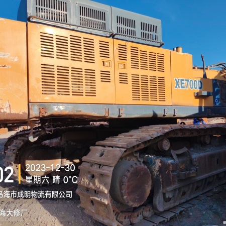 徐工XE700D履带式挖掘机