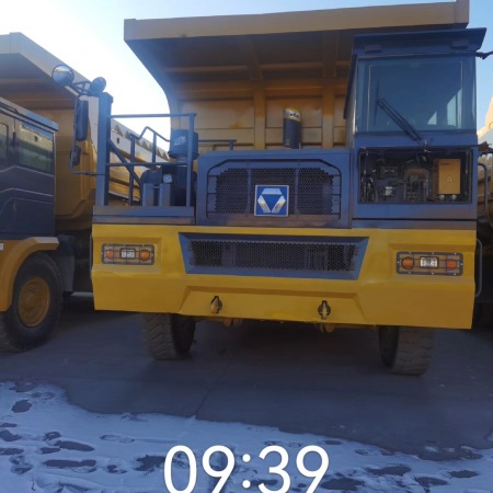 徐工XDR80T宽体车