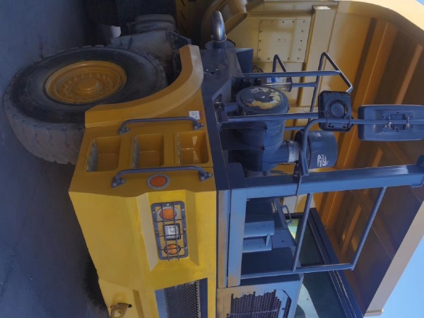 徐工XDR80T寬體車