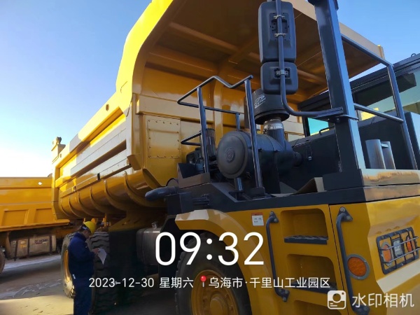 徐工XDR80T寬體車