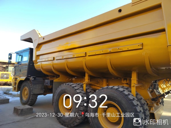 徐工XDR80T寬體車