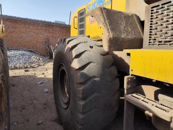 徐工LW600KV輪式裝載機(jī)