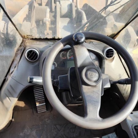 徐工LW600KV轮式装载机