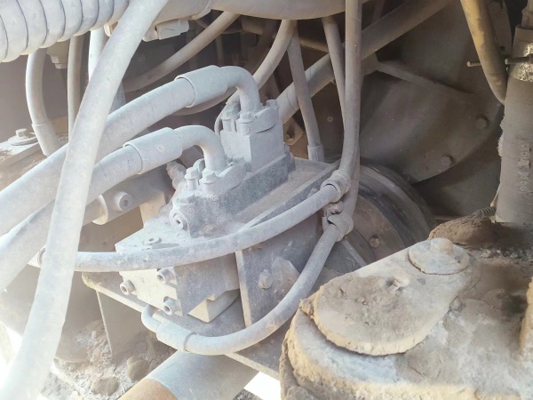 柳工CLG856H輪式裝載機(jī)