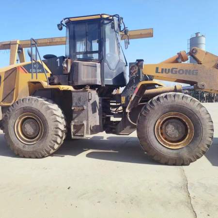 柳工CLG856H轮式装载机