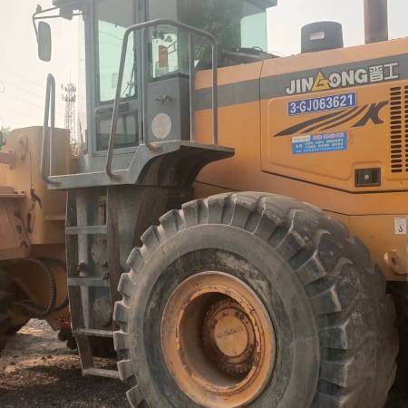 晋工JGM776轮式装载机