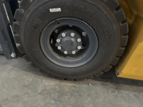 徐工XCB-L18電動(dòng)平衡重叉車