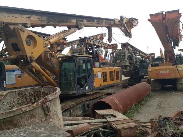 徐工XR280D旋挖鉆機