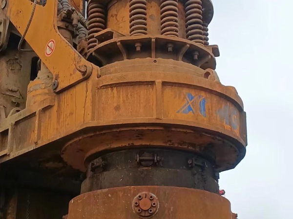 徐工XR280D2旋挖鉆機(jī)